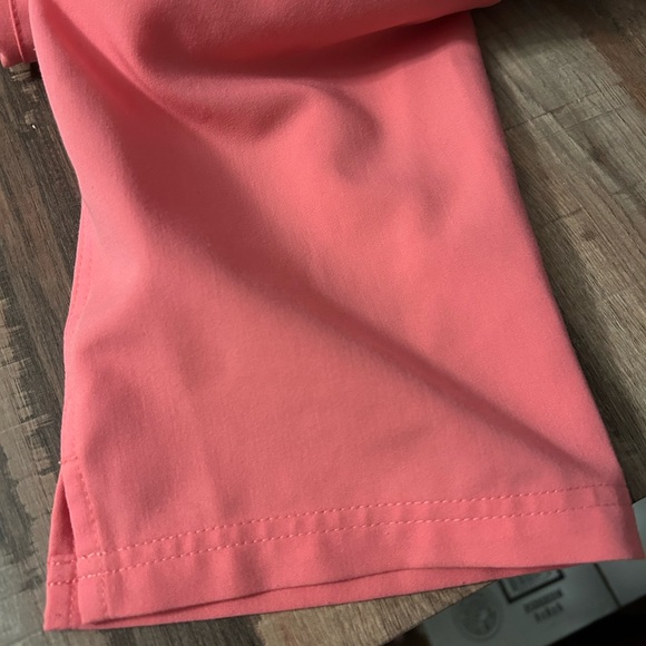 Figs Coral Women's Top - Picture 14 of 14